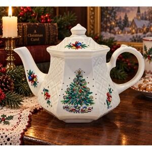Sadler Salem Christmas Eve Teapot Vintage Christmas Tree Holiday England Ivory